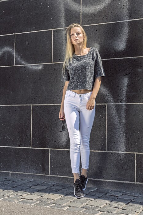 Ladies´ Acid Washed Cropped Tee BUILD YOUR BRAND BY054