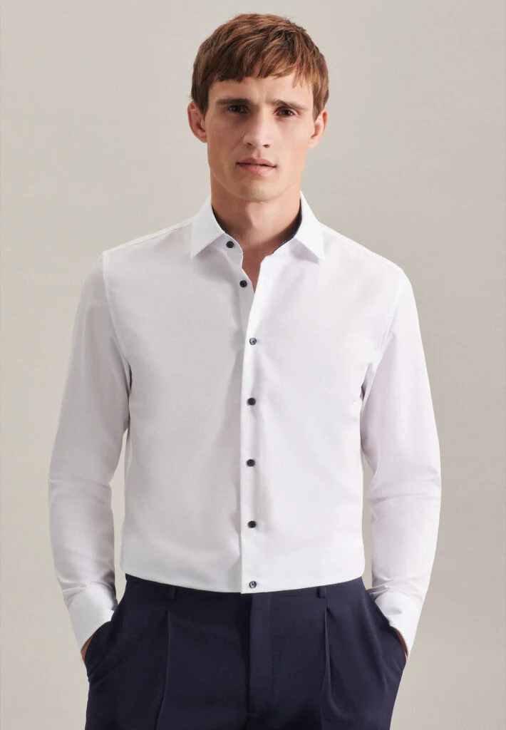 Men´s Shirt Poplin Shaped Fit Long Sleeve