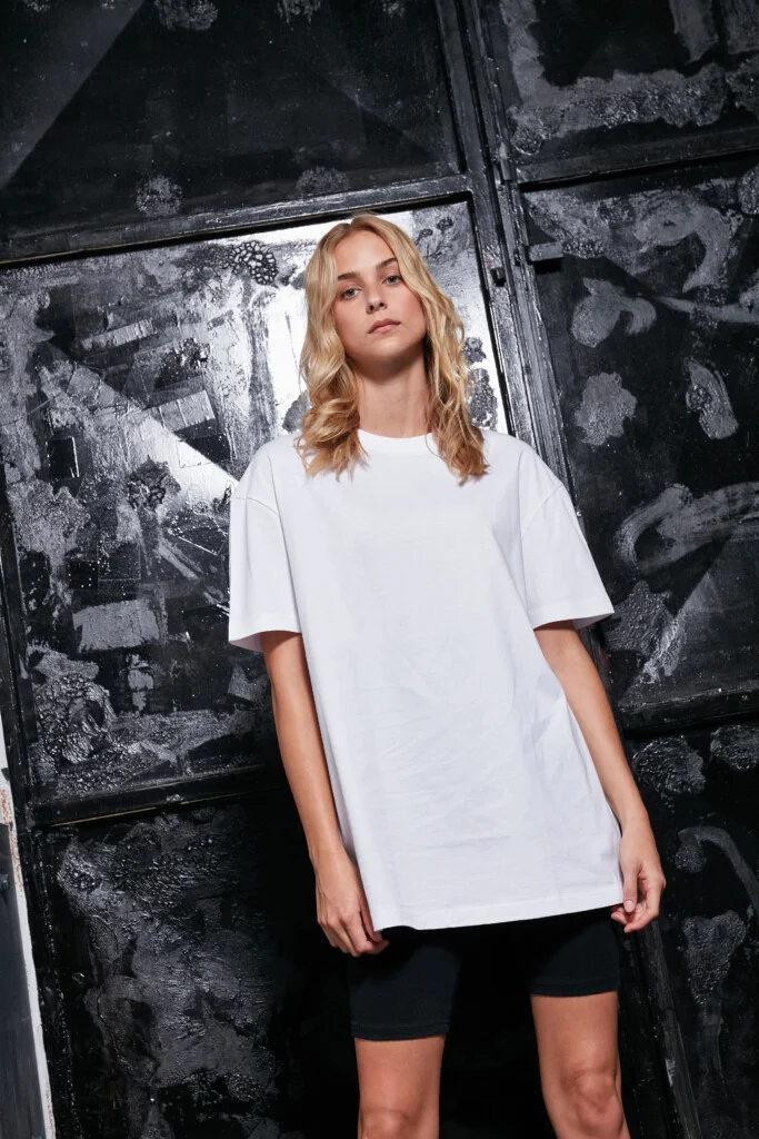 BUILD YOUR BRAND Ladies´ Oversized Boyfriend Tee | BY149