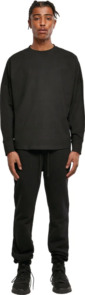 Oversized cut-on sleeve long sleeve
