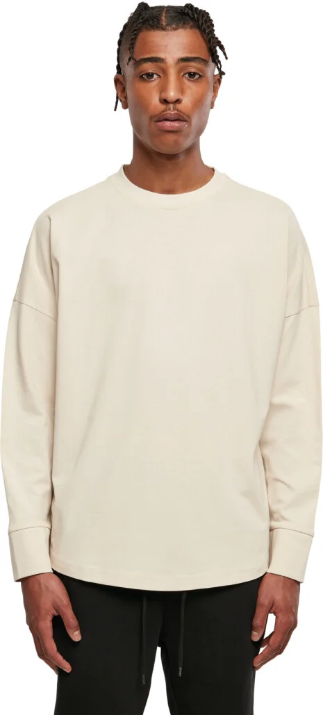 Oversized Cut On Sleeve Longsleeve