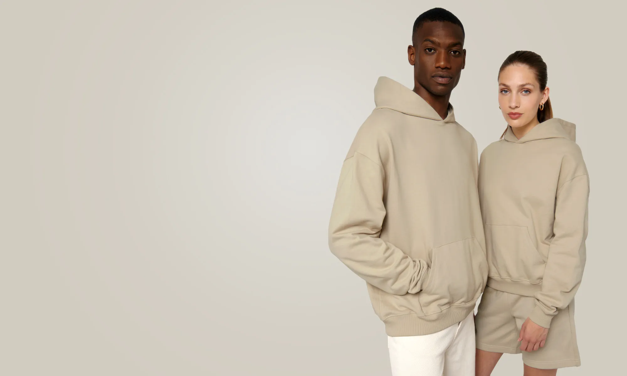 Sweatshirts / Hoodies / Sweatjacken / Pullover u.v.m.